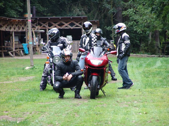img00137.jpg