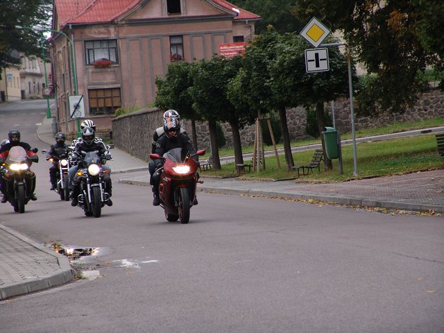 img00150.jpg