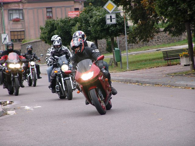 img00151.jpg