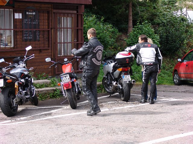 img00182.jpg