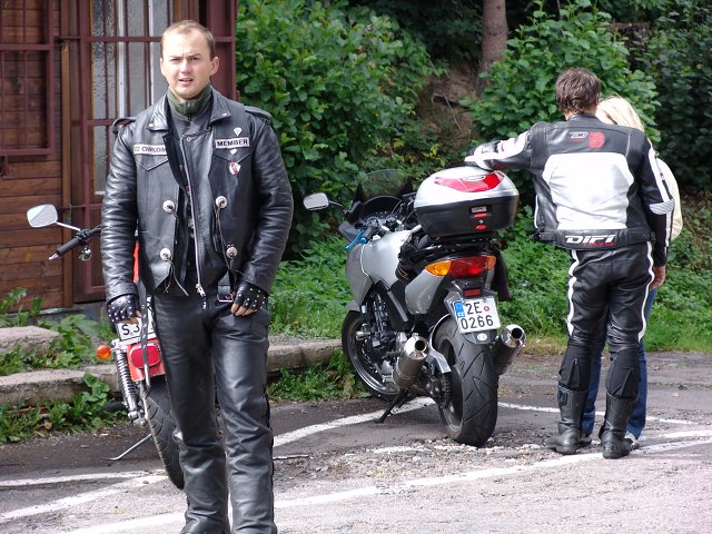 img00183.jpg