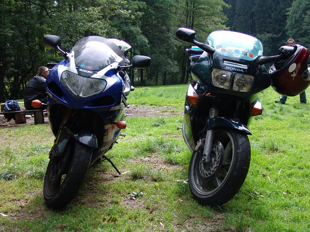 img00198.jpg