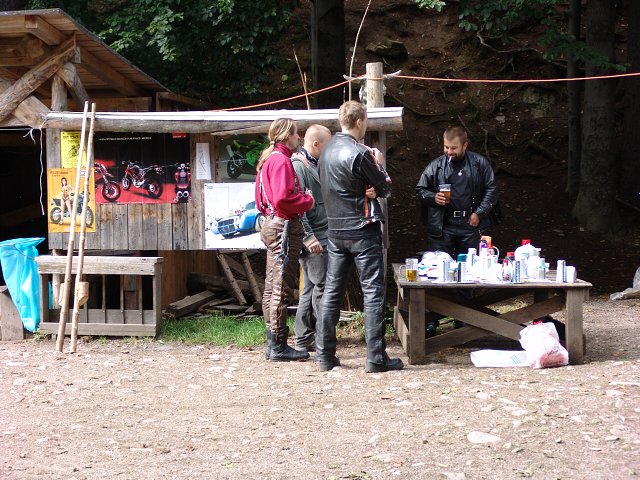 img00203.jpg