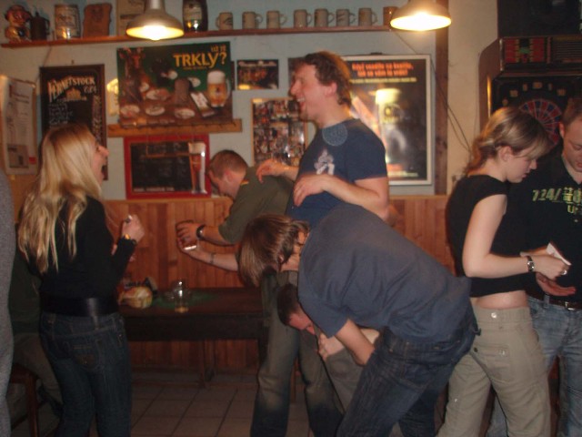 img00200.jpg
