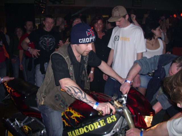 img00009.jpg