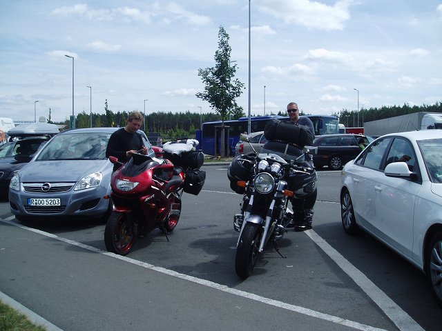 img00003.jpg