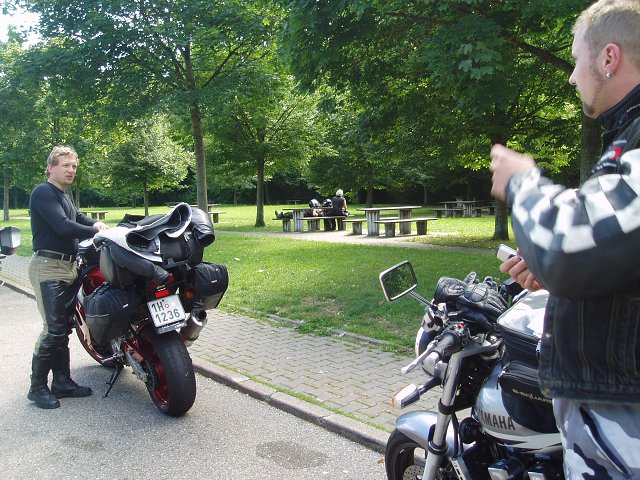 img00009.jpg