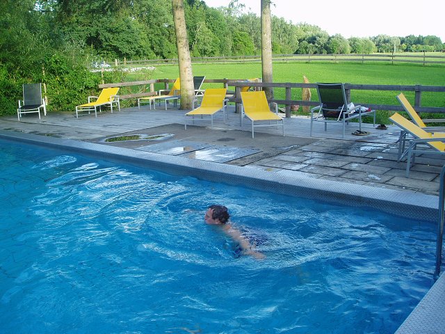 img00018.jpg