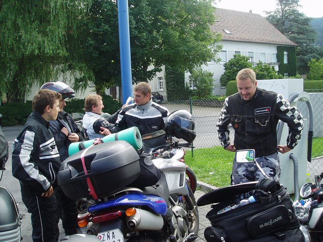 img00032.jpg