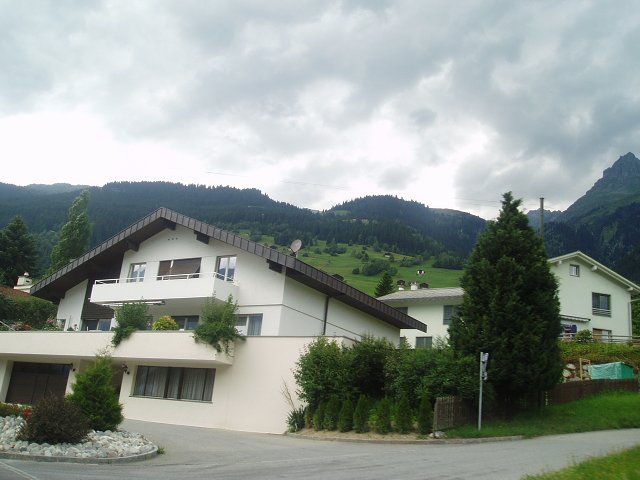 img00067.jpg