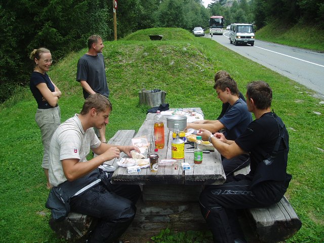 img00123.jpg