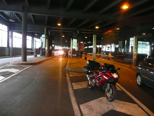 img00127.jpg
