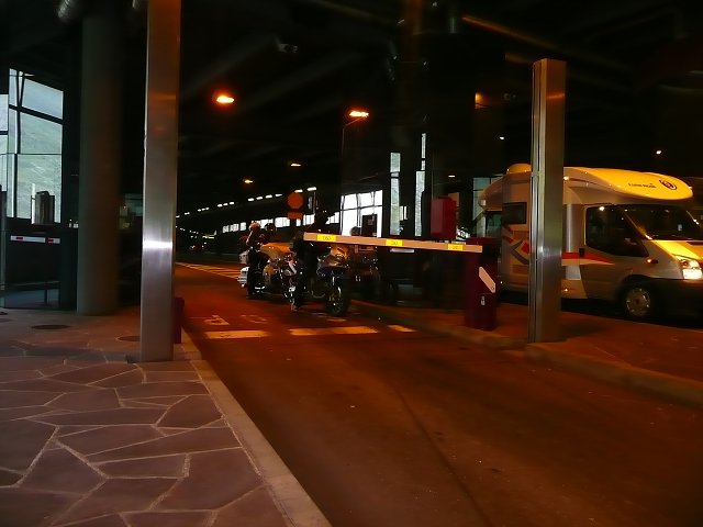 img00129.jpg