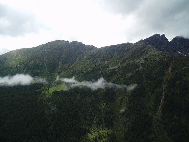 img00214.jpg