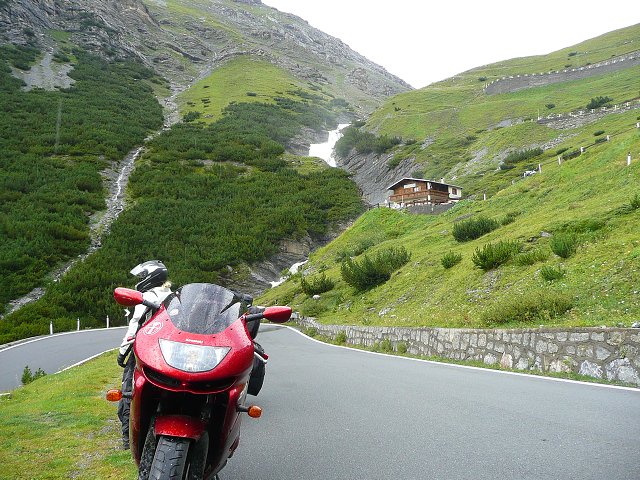 img00221.jpg