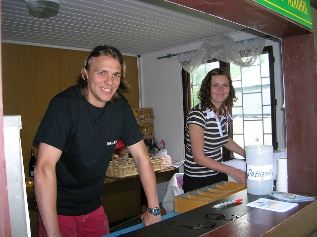 img00006.jpg
