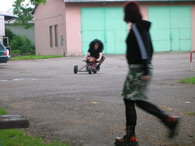 img00028.jpg