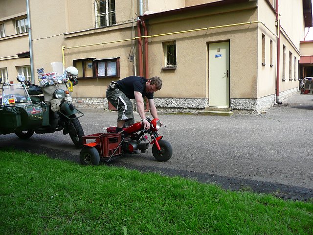 img00132.jpg