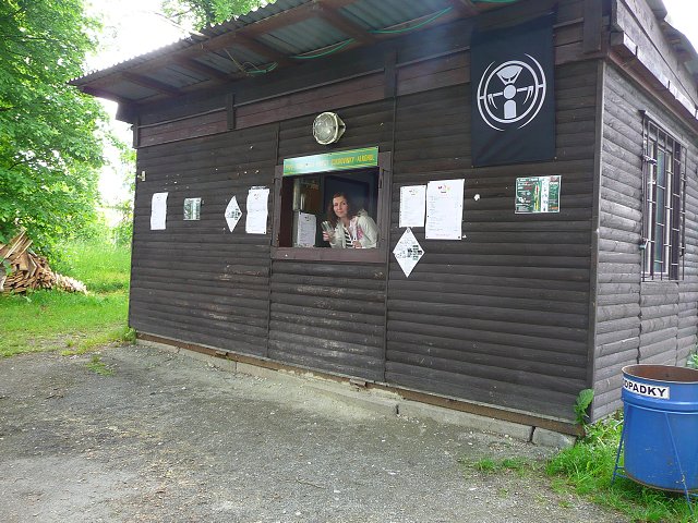 img00136.jpg