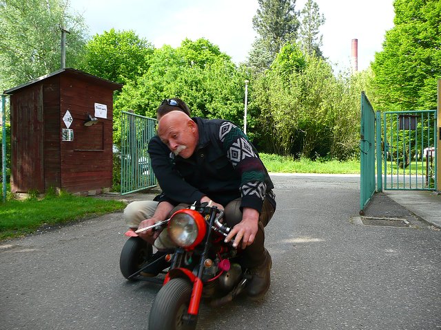 img00147.jpg