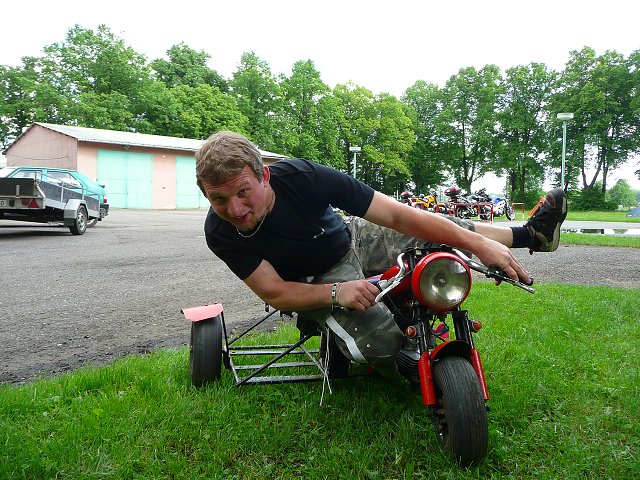 img00151.jpg