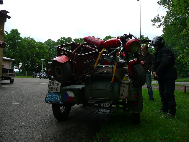 img00165.jpg