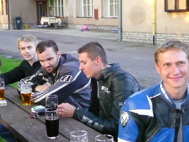 img00189.jpg