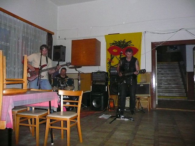 img00200.jpg