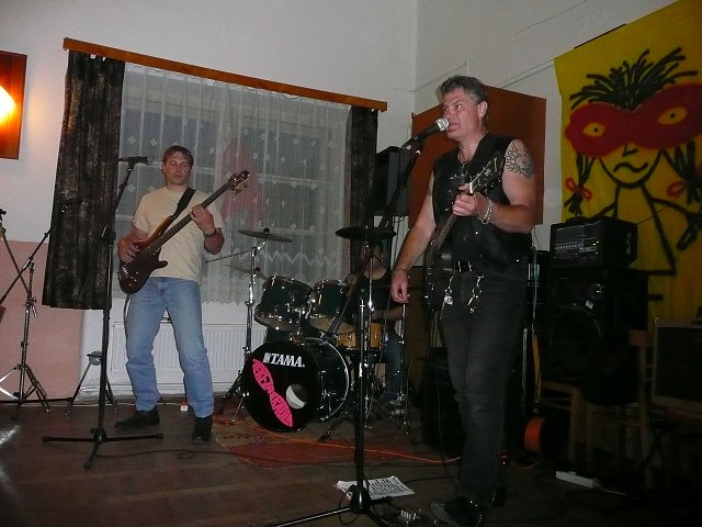 img00201.jpg