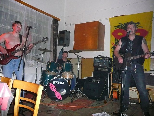 img00205.jpg