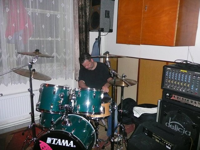 img00206.jpg