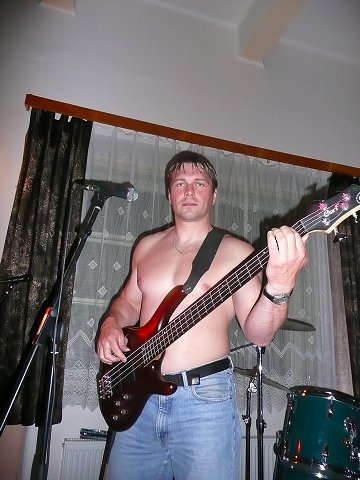 img00208.jpg