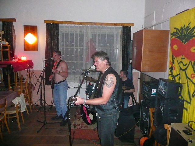 img00211.jpg