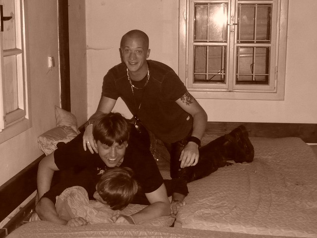 img00030.jpg