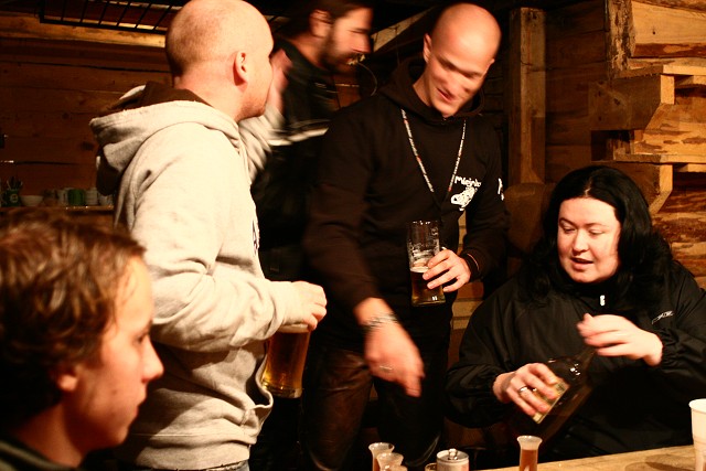 img00104.jpg