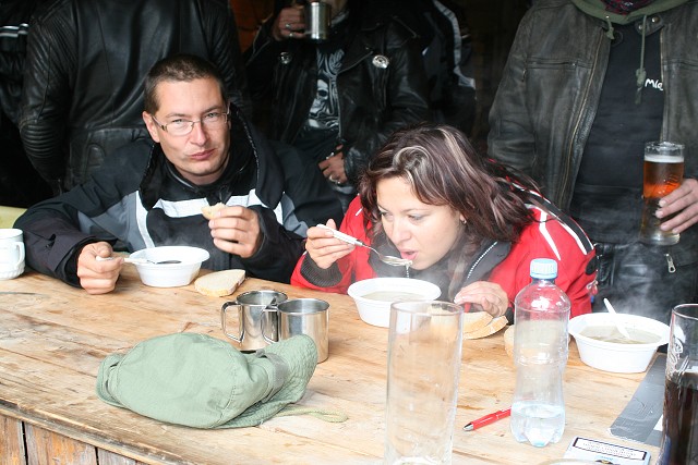 img00187.jpg