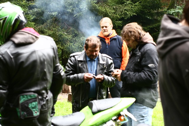 img00196.jpg