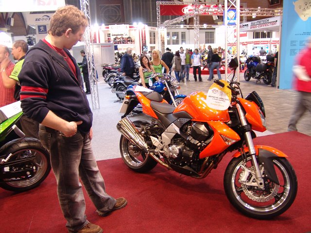 img00019.jpg