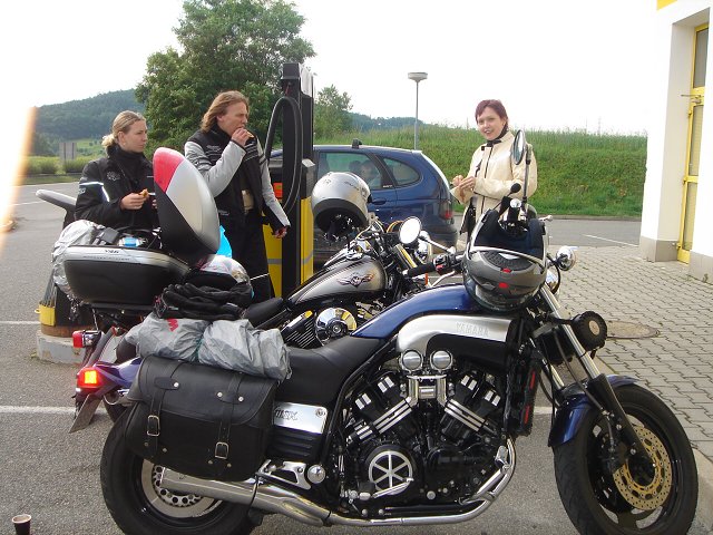 img00002.jpg