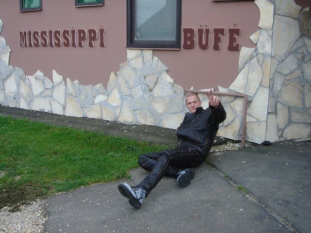 img00012.jpg