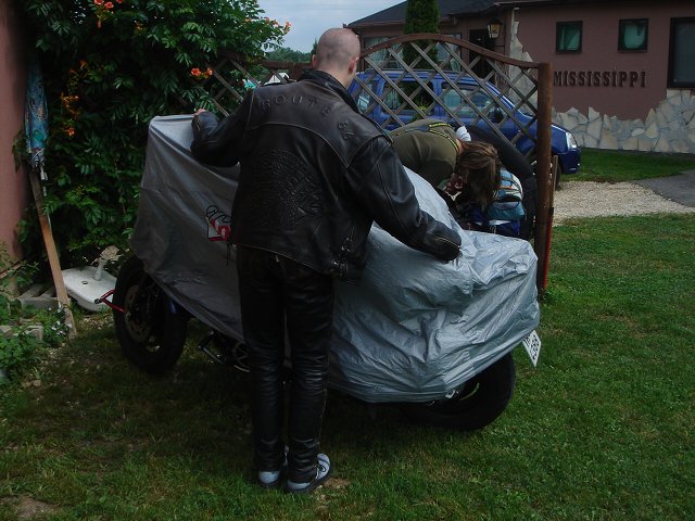 img00014.jpg