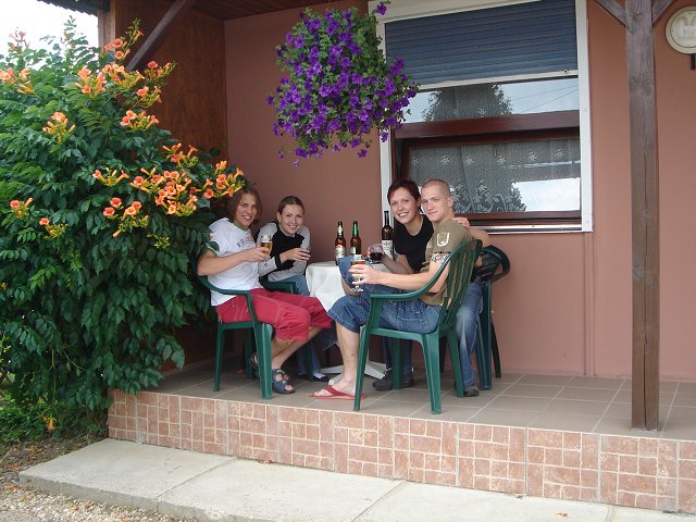img00017.jpg