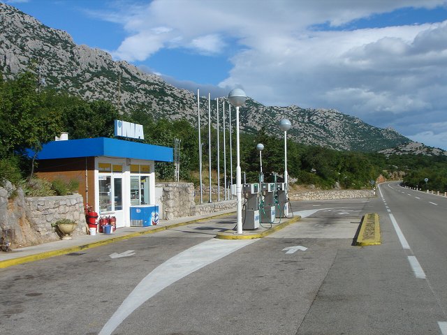 img00045.jpg