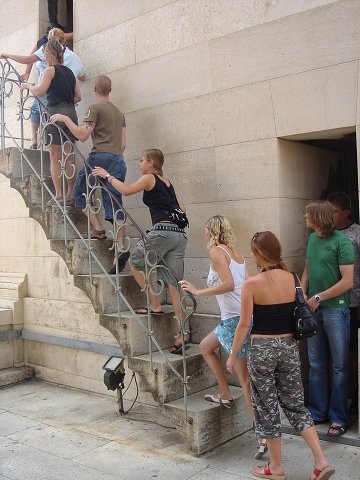 img00078.jpg