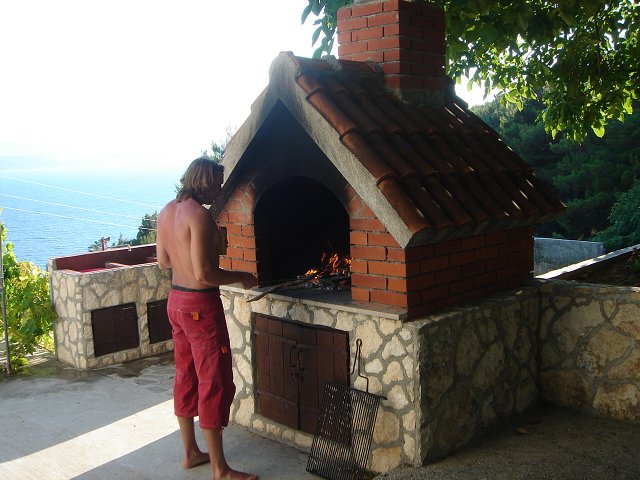 img00128.jpg