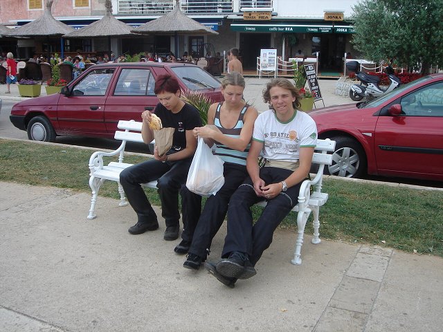 img00184.jpg