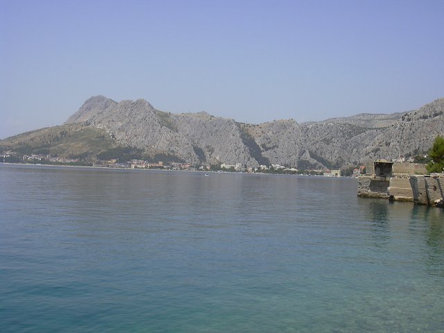 img00215.jpg