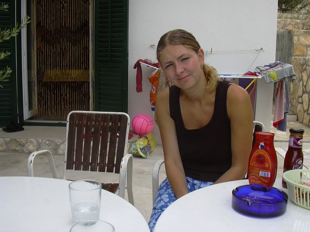 img00242.jpg