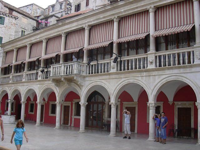 img00269.jpg