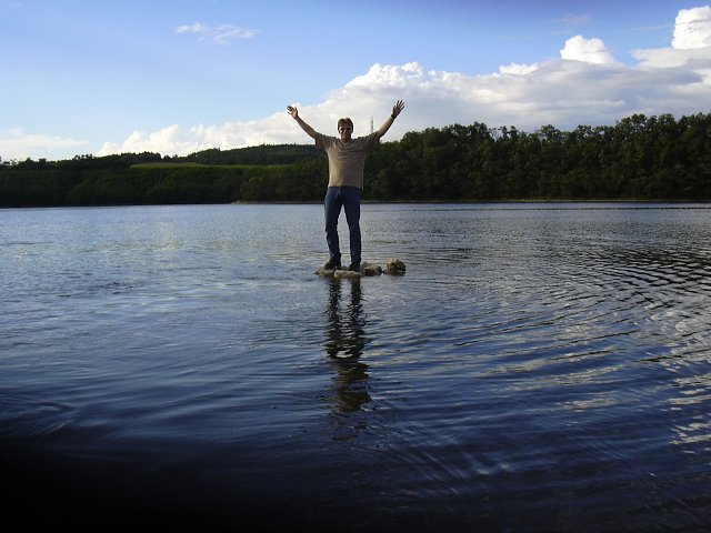 img00106.jpg